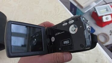 флешки для фотоаппарата: Почти новая все работает ! — 1