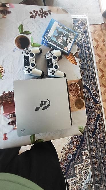 coros pace: Продаю PlayStation 4 slim 1 ТБ в хорошем состоянии и 2 диска подарок — 2