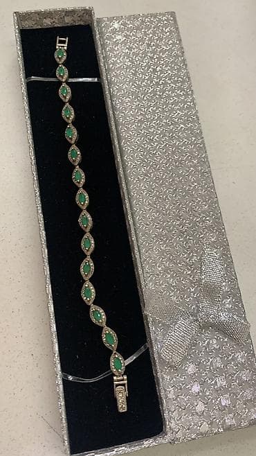 браслеты серебро: Браслет серебро 925,изумруд и фианит .
Размер 20 см — 1