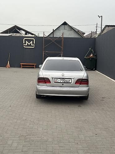 Унаа: Mercedes-Benz E-Class: 2000 г. — 3