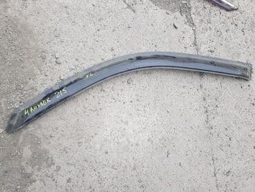 Toyota 4Runner 215 ветровик, Тойота Фораннер 215 ветровик Передний