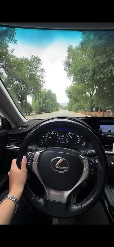Lexus ES: 2014 г., 2.5 л, Автомат, Бензин, Седан — 2
