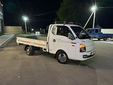 Жеңил жүк ташуучу унаа, Hyundai, Стандарт, 2 т — 2