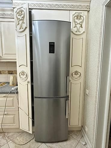 freezer: Холодильник AEG, Б/у, Двухкамерный — 1