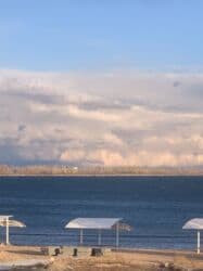 срочно дешева продаю дом в бишкеке: Батир, двухкомнатная студия | Chaika Resort, Сары-Ой, Балдар аянтчасы, Унаа токтотуучу жай, унаа туруучу жай, Коргоодогу аймак — 25