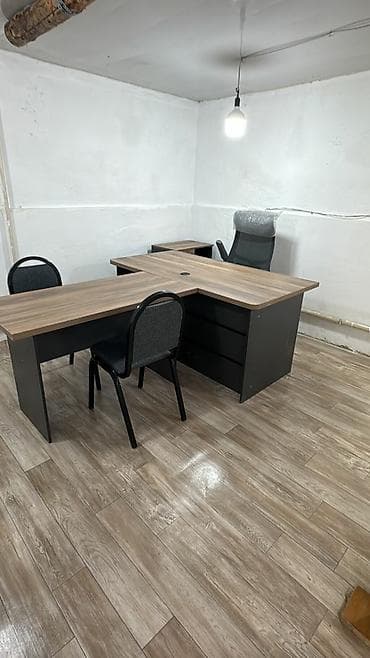 столы парта: Для офисов магазинов бутиков,столы,стулья,вешалки в стиле лофт. - — 10