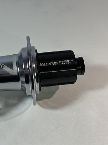 4 5мм: Продаю заднюю втулку HASSNS PRO7 в стильном светло-сером (титановом) — 10