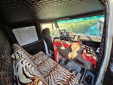 тс кg: Легкий грузовик, Mercedes-Benz, Дубль, 3 т, Б/у — 5