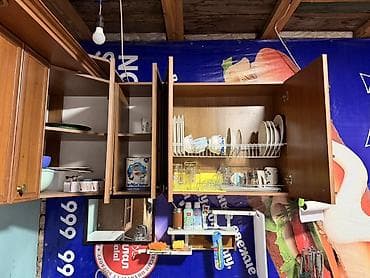 Продаётся угловой кухонный гарнитур. Продаём красивый и вместительный — 6