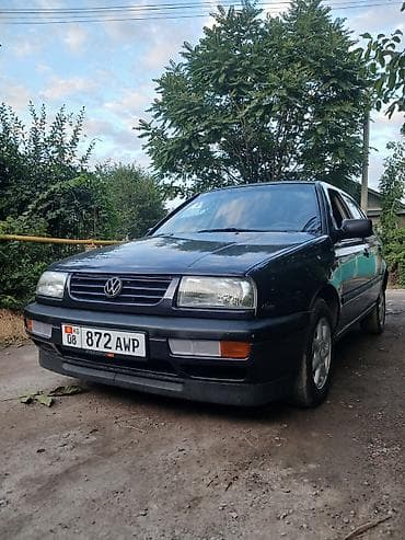 купить вента: Volkswagen Vento: 1995 г., 1.8 л, Механика, Бензин, Седан — 8