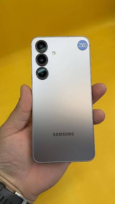 microsoft surface: Samsung Galaxy S25, Б/у, 256 ГБ, 1 SIM, eSIM — 1