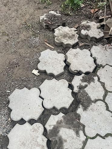прайс лист на бетонные работы 2022: Тротуарная плитка «Четырёхлистник» (фигурная) 1 шт 25 сом Состоянии — 6