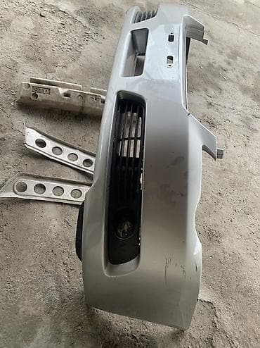 Топливные баки: Бампер Subaru, Б/у, Оригинал — 1