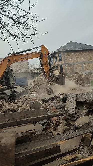 Услуги демонтажа и расчистки участков экскаватором Hyundai -
