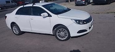 белый byd e5: BYD E5: 2019 г., Автомат, Электромобиль, Седан — 6