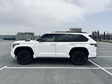 радиатр: Toyota Sequoia: 2023 г., 3.5 л, Автомат, Гибрид, Внедорожник — 9