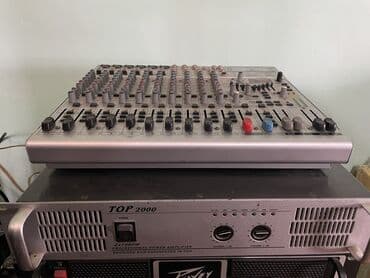 купить микрофон караоке: Пульт усилитель низкие и высокие частоты в комплекте . На одной — 1