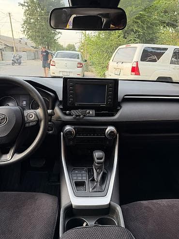 Продажа авто: Toyota RAV4: 2020 г., 2.5 л, Автомат, Бензин, Кроссовер — 3