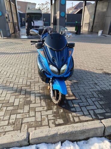 водный мотоцикл: Макси-скутер Основные характеристики: стоит хорошая музыкальная — 1