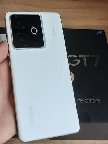 х4 gt: Realme GT 7, цвет - Белый — 1