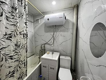 osh flat: 2 комнаты, 43 м², Военторг Хрущевка, 4 этаж, Старый ремонт — 8