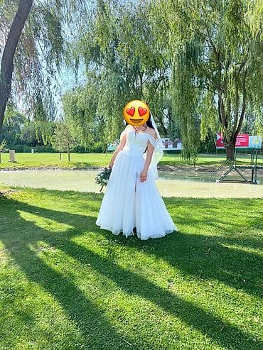 b 5: Продаю свадебное платье ручной работы, размер 40-42, на рост до 1.70 — 1