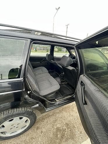 mercedes benz210: Volkswagen Passat Variant: 1993 г., 2 л, Механика, Универсал — 2