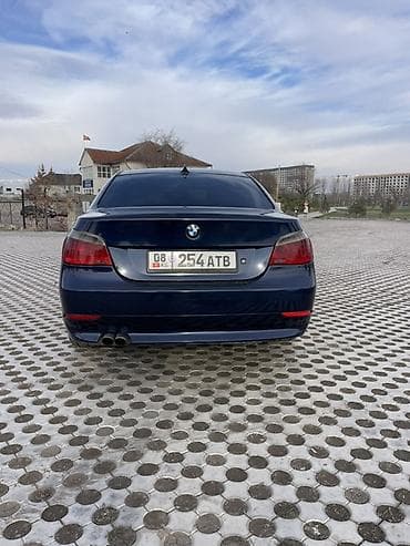 space runer: BMW 5 series: 2004 г., Седан — 7