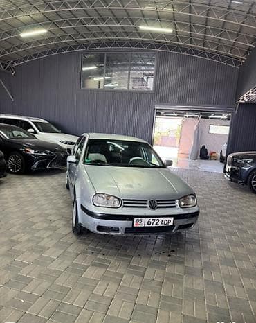 cx 9: Volkswagen Golf: 2000 г., 1.4 л, Механика, Бензин — 3