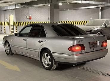 e32: Mercedes-Benz E-Class: 1996 г., 3.2 л, Автомат, Бензин, Седан — 4