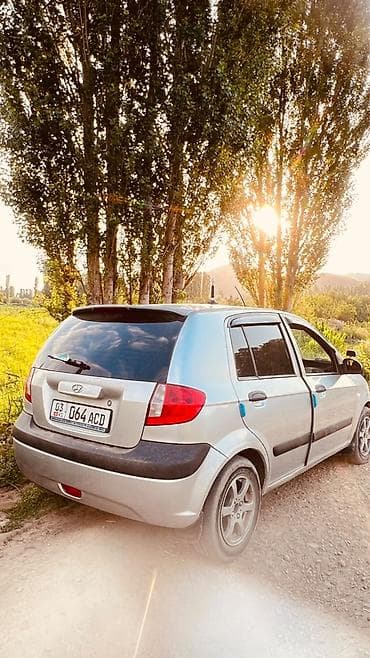 Hyundai Getz: 2006 г., 1.1 л, Кол менен иштөөчү, Бензин, Хетчбек — 1