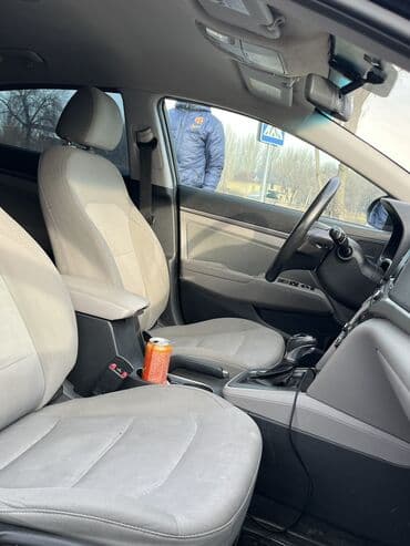 лен крузер: Hyundai Elantra: 2016 г., 1.4 л, Автомат, Бензин, Седан — 7
