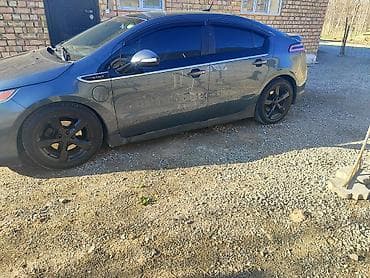 Chevrolet Volt: 2012 г., 1.4 л, Вариатор, Гибрид, Хэтчбэк