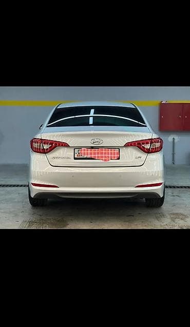 Продажа авто: Hyundai Sonata: 2016 г., 2 л, Автомат, Газ, Седан — 4