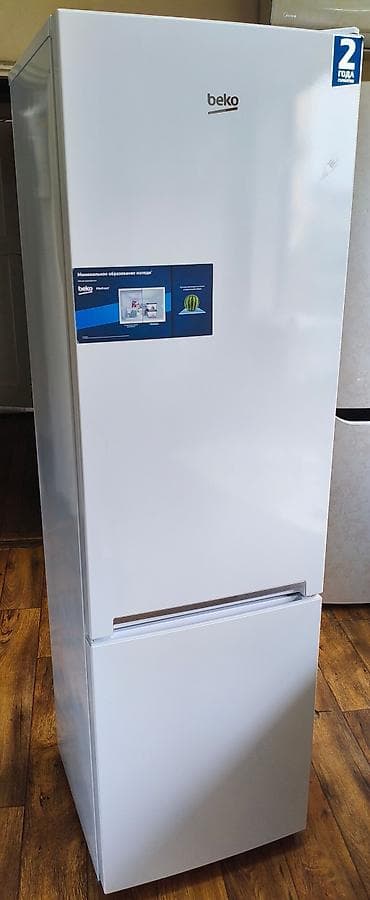 продаю холодилник: Холодильник Beko, Б/у, Двухкамерный, De frost (капельный), 54 * 181 * 57 — 1