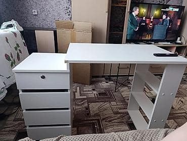 small table: Письменный стол, Новый — 2