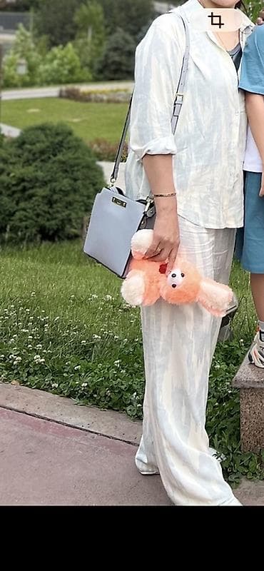 Женская одежда: Женский комплект из легкой вискозы: рубашка + широкие брюки. - Цвет и — 2