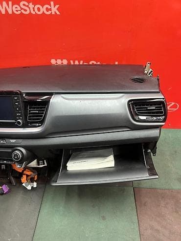 kia стоник: Торпедо Kia 2018 г., Б/у, Оригинал — 3