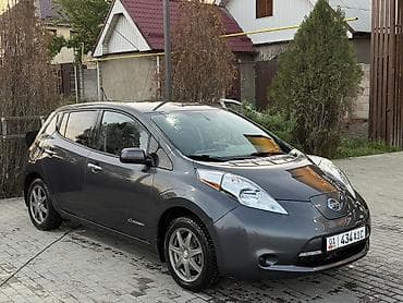 ниссан лиф 2011: Nissan Leaf: 2013 г., Электромобиль, Хэтчбэк — 3