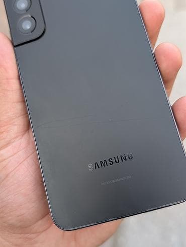 нот 30: Samsung Galaxy S22 Plus, Б/у, 256 ГБ, цвет - Черный, 1 SIM, eSIM — 2