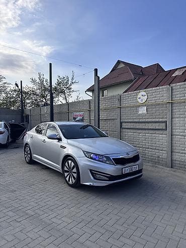 Продажа авто: Kia K5: 2010 г., 2 л, Автомат, Бензин, Седан — 6