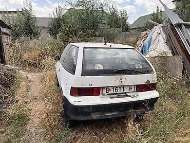 suzuki samurai: Suzuki Swift: 1990 г., 1.3 л, Механика, Бензин, Хэтчбэк — 3