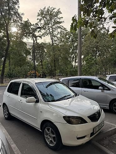 Продажа авто: Mazda Demio: 2003 г., 1.3 л, Автомат, Бензин, Хэтчбэк — 5