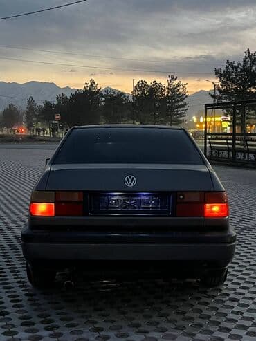 sprinter дельфин: Volkswagen Vento: 1993 г., 1.8 л, Механика, Бензиновая, Седан — 6