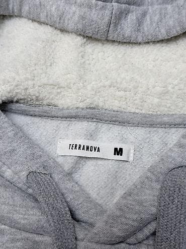 Жеке буюмдар: Худи, Колдонулган, M — 4