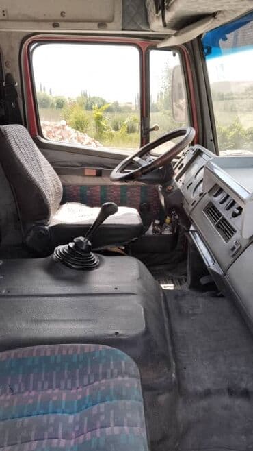 мерс унерсал: Mercedes-Benz : 1996 г., 4.2 л, Механика, Дизель, Фургон — 2