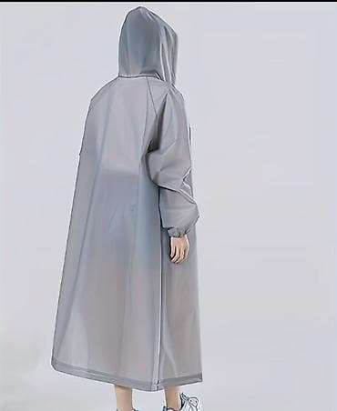 pull and beer: Дождевик-плащ с капюшоном, цвет Space Gray, размер EU: one-size. - — 3