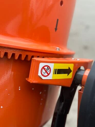 смисители: Бетонамешалка Руссмаш Мощность 1400w Ёмкость 200л Хорошего качества — 4