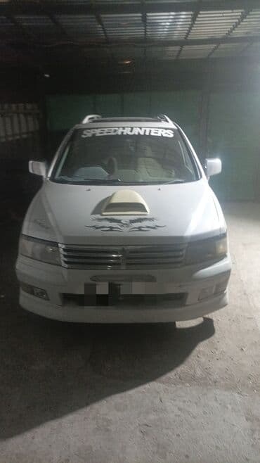 дом на колеса: Mitsubishi Chariot: 2000 г., 2.4 л, Автомат, Бензиновая, Универсал — 1