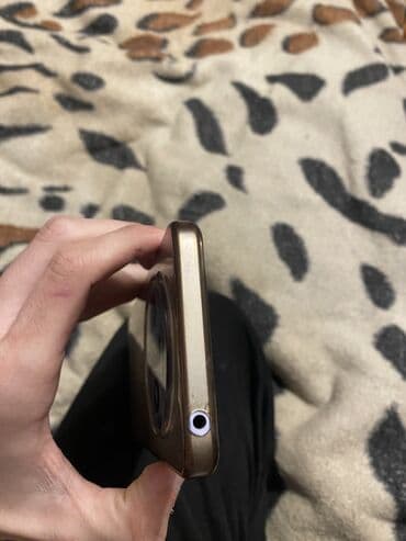 чехол редми 13 с: Xiaomi, 14 Civi, Б/у, 256 ГБ, цвет - Фиолетовый, 2 SIM — 7